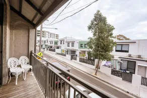 Walk to CBD 3BR Redfern A/C Groups Family Sleeps 7 - Image 5