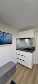 Superb studio. - Image 5