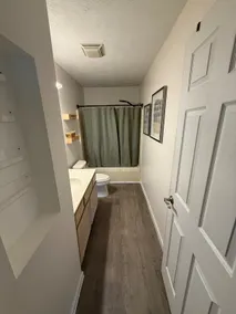 Townhouse by the Stadium - Image 3