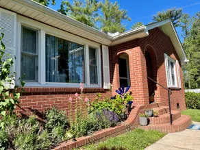 Little Hendo House - Image 5