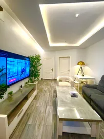 Private Suite - Image 5