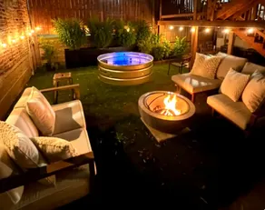 PRIME 2BD Designer Retreat & Pool |Parking| Patio - Image 3