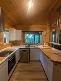 Onni - cosy forest cabin (hot tub/sauna -optional) - Image 4
