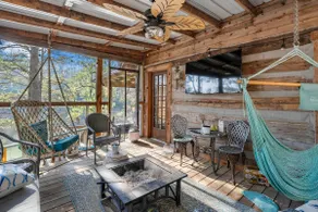Rustic Cabin on Clear Creek! - Image 5