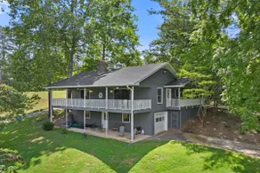 Lake Breeze Cottage by Chatuge Home Concierge - Image 2
