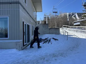 Sugarloaf Ski-In/Ski-Out Condo – Golf, Bike & Hike - Image 3