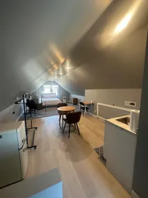 Private Unit on 3rd Floor. Free Street Parking. - Image 2
