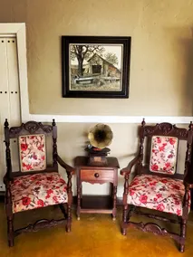 Native Colonial House - Image 5