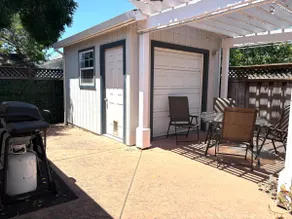 Secluded private back Unit - Image 4