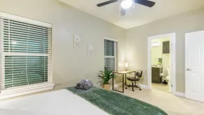 Cozy 2BR | 15 min to Stadiums & DT Dallas - Image 5