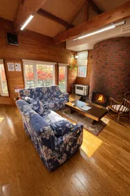 Hakodate, Onuma | Fireplace, open-concept living room | With garden | 4 bedrooms | Eldorado - Image 4