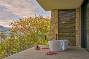 Private Lake Garda Retreat · Infinity Pool & Sauna - Image 4
