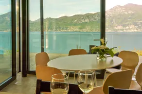 Private Lake Garda Retreat · Infinity Pool & Sauna - Image 3