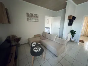 Castle View Apartment - Image 5