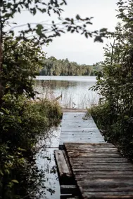 Morissette Base Camp - Lakeside Family Retreat - Image 5