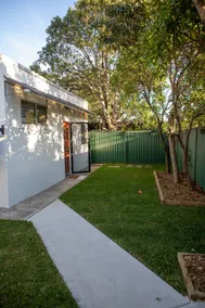 Relaxing Guesthouse near Airport - Image 2