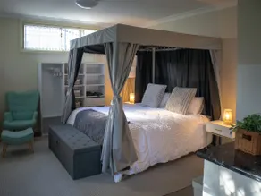 Relaxing Guesthouse near Airport - Image 3