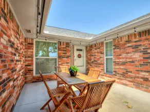 Chic 4BR Retreat - Big Backyard - Image 4