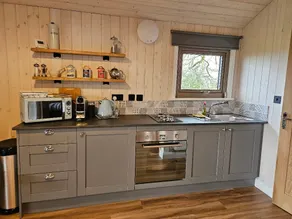 The Sweethills Shed - Image 3