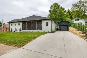 Family Friendly Stunning House in Dubuque, Iowa - Image 5