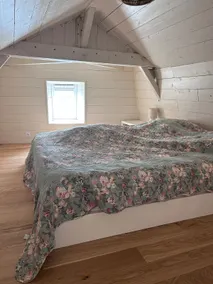 Charming outbuilding - Image 3
