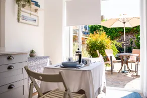Olive's-Broadstairs New central off street parking - Image 2