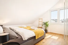 Exclusive penthouse with parking & terrace - Image 4