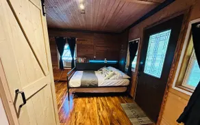 The Woods Edge Hideaway - Image 4