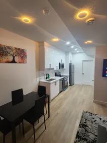 Home in Northwest Calgary - Image 3