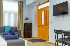 The Apartment Botanic - La Puerta de Oliva - Image 4