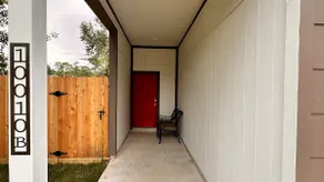 Astonishing Cozy Pet Friendly-City Center w/Yard - Image 2