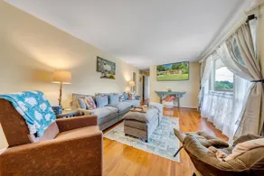 Clean and Spacious 3BR home with outdoor amenities - Image 5
