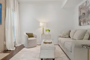 Beautiful 3 Bedroom On The River! - Image 2