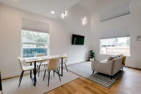Knox Cabin Cozy Modern Hideway - Image 3