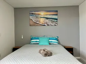 Air-conditioned, sound of the waves, oceanfront. - Image 3