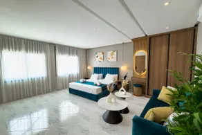 Chic Ocean-View Studio with Grand Terrace - Image 5