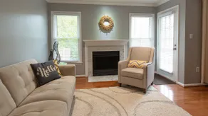 Dulles Escape 3 Bed 3.5 Bath & Modern Kitchen-IAD - Image 2