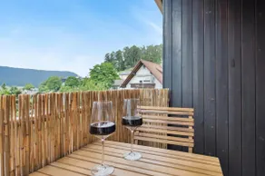 Black Forest oasis with balcony and parking - Image 3