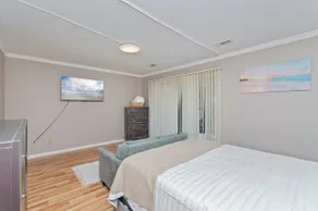 *3 Min walk to Beach*1.1 Miles to Airport* GSMC* - Image 4