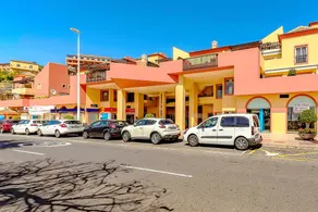 Terrazas del Duque Beach Apartment - Image 3