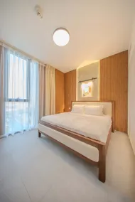 1BR Aljada Home / Sleeps 4 / Opposite Mosque - Image 2