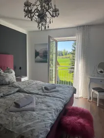 Apartment in an idyllic location - Image 2