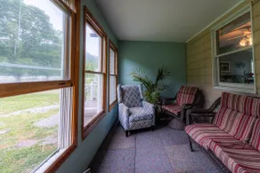 North Shore Suite at Lake Sometimes - Image 5