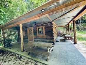 The Rustic Ave. Red River Gorge - Image 3