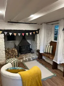 Thatched Cottage 2 Bed 2 Bath in Stour Provost near Shaftesbury and Longleat - Image 2