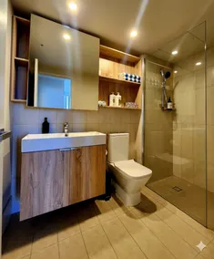 Central location and Stunning views - Image 4