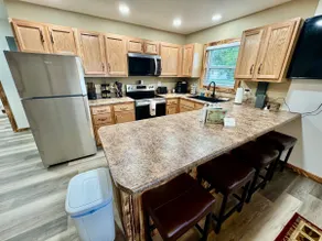 Drew’s Delight - Modern, Comfortable & No Stairs! - Image 5