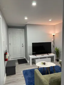 Guest suite in Calgary - Image 2