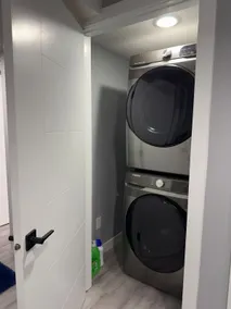 Guest suite in Calgary - Image 3