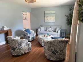Spacious 4 bedroom house 5 minutes from Ocean City - Image 2
